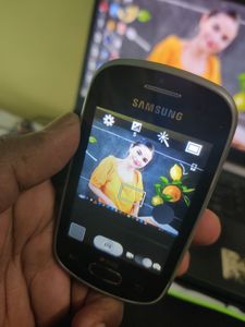 Samsung Galaxy Star GT-S5282