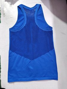 Reebok Sports Tshirt Size M