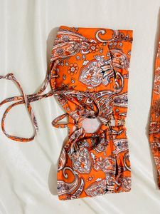 Abstract Printed Plunging Neck Swimwear Bikini Set