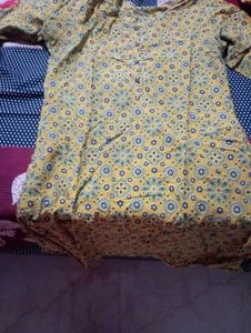 Sale Cotton Kurtis Four In Coins
