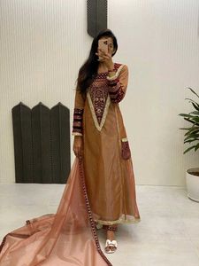 NEW DESIGNER STYLE  KALI SUIT PANT WITH DUPATTA