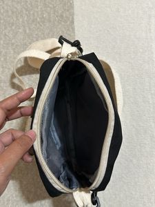 Urbanic Sling Bag