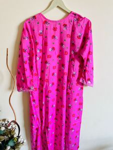 Pink Floral Embroidered Kurta