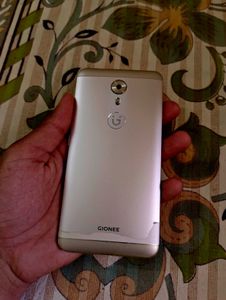 Gionee A1