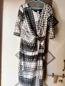 Black N white Printed Dress🔥🖤