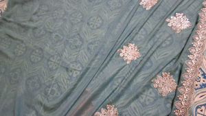Stylish Saree For Party Function