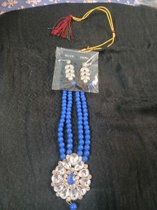Necklace & Earring Set