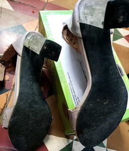 Elegant Heels 👠
