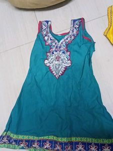 mujhe ye kapde chote ho rahe hai