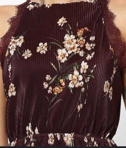 Vero Moda Burgundy Floral Pleated Mini Dress