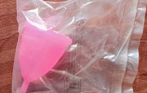 Menstrual Cup With Container - Medium