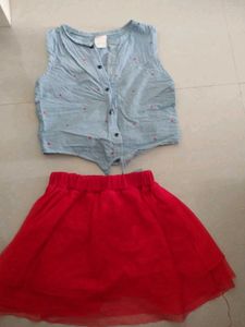 Skirt top baby hug brand size 3 to 4 years