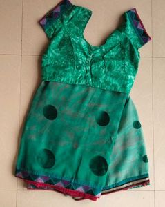 Green Saree With Blouse