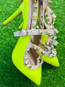 Valentino Pointed Heels 👠