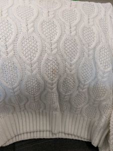 Forever 21 Knitted Sweater