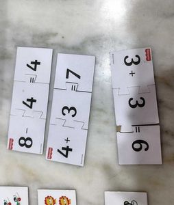Puzzle set for maths learning