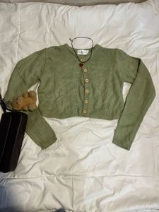 Cute  Green Cropped Cardigan - soft Knit