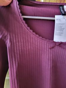H&amp;M Ribbed Lace detail Jersey Top
