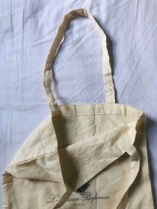 L&#39;Artisan Parfumeur Tote Bag