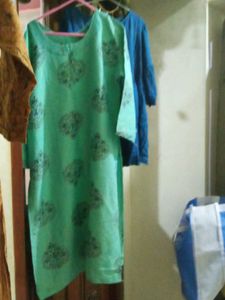Only 250.   5Kurtis 1top