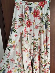 Floral Print Split Leg Pants