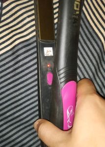 Nova Hair Straightner (Ceramic Plated)