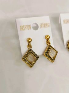 New Fashion Earrings Set Of 2