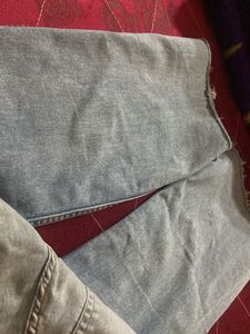 H&amp;M Straight Fit Jeans