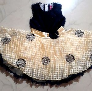 Because the dress Is small In size