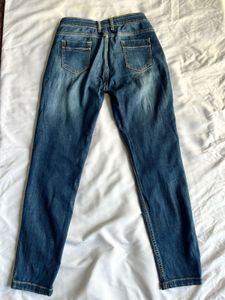 Benetton Women’s Slim Fit Jeans - Medium Wash (28)