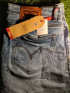 Levi&#39;s 511 Slim Fit Jeans