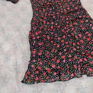 🌹Whimsical Floral Bodycon Dress🌹