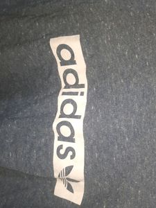 Adidas Crop Tshirt/Top