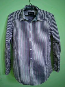 🌸 Lavender Lines Beautiful Shirt 🌸