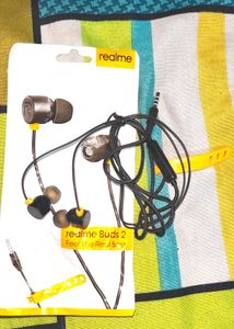 Realme Magnetic Earphone
