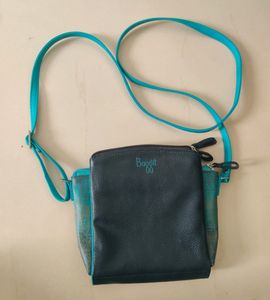 Baggit Sling Bag