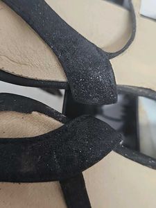 Heel On Sale
