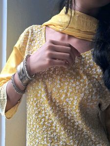 Yellow Embroidered Kurti Set🌻🌿