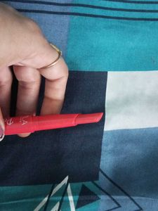 Mila Beauty Pout It Out Matte Lip Crayon