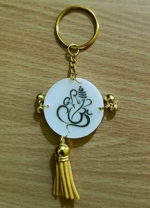 Ganesha Keychain _Round