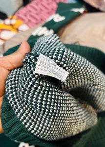 🇦🇺 Apartment Imported Knit Sweater