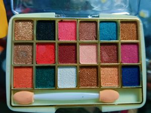 Eyeshadow Palette Fresh Piece