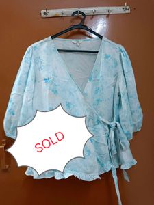 SELLING FAST! Pick Any @139/ Each Branded top