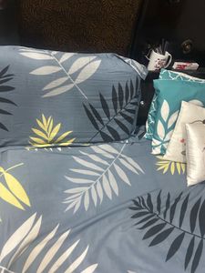 Leaf Print Bedding Set