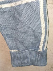 🇰🇷 Oversized Winter Plaid Cardigan Sweater