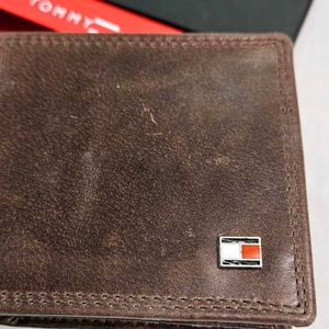 Tommy Hilfiger Leather Wallet with Box