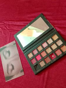 Eyeshadow Palette