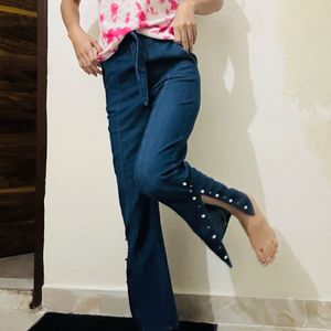 Stylish Denim Pearl Embellished Jeans