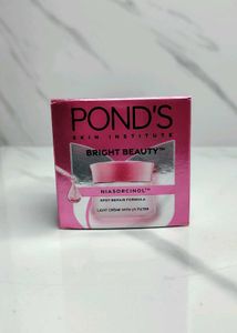 Pond's Bright Beauty Face Wash