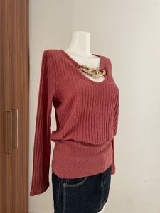 Stylish Pink Ribbed Top w/ Chain